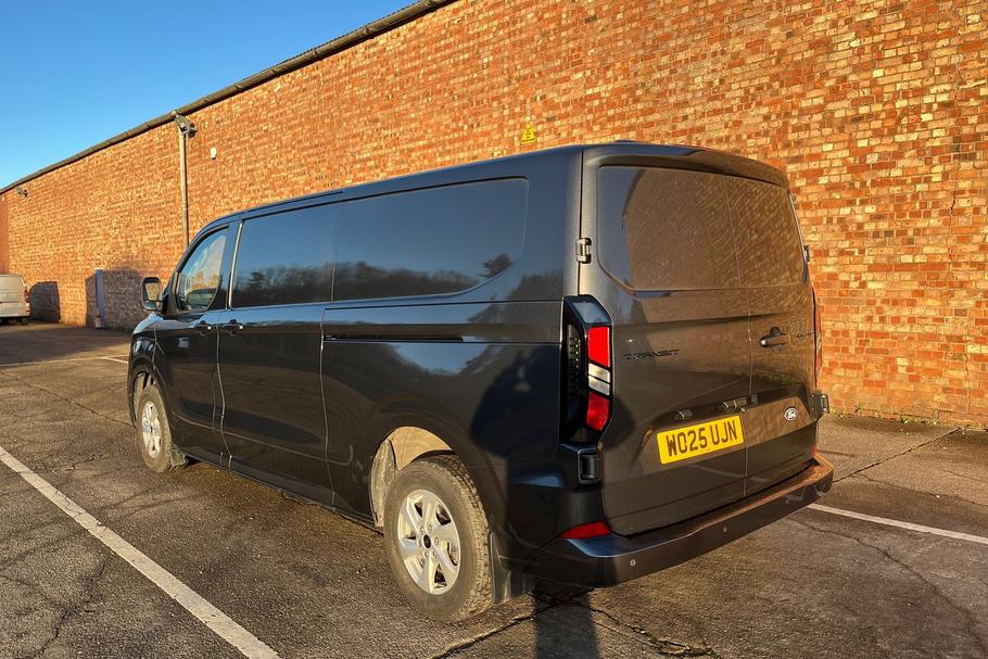 Used Ford TRANSIT CUSTOM 23