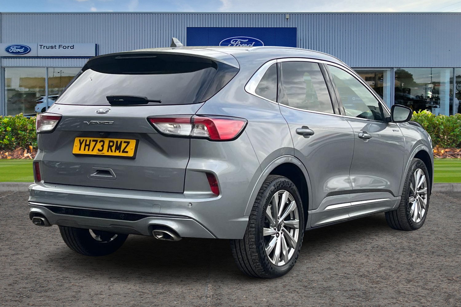 Ford KUGA Photo 3