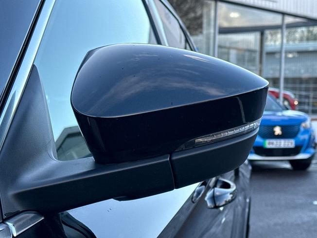 ŠKODA Karoq Photo 29