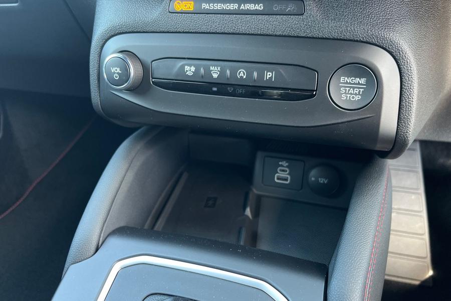 Ford FOCUS Photo autoimg-bed26533671fabfcf73b539648c5d822efd593d3.jpg