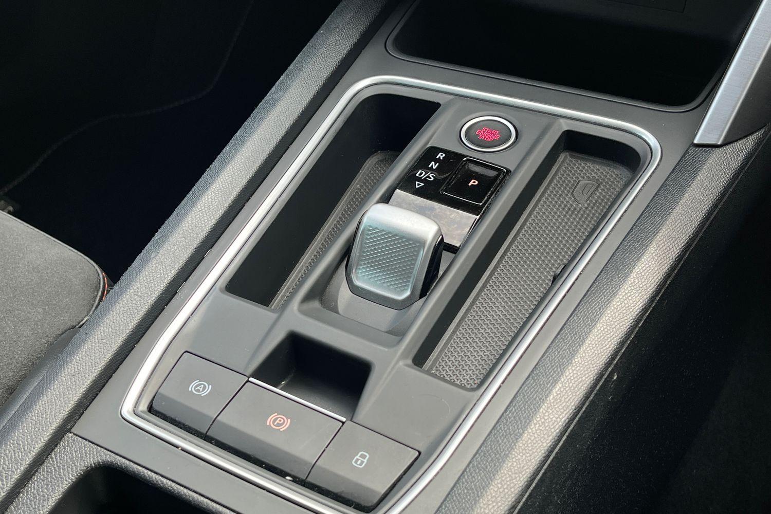 SEAT LEON Photo 27