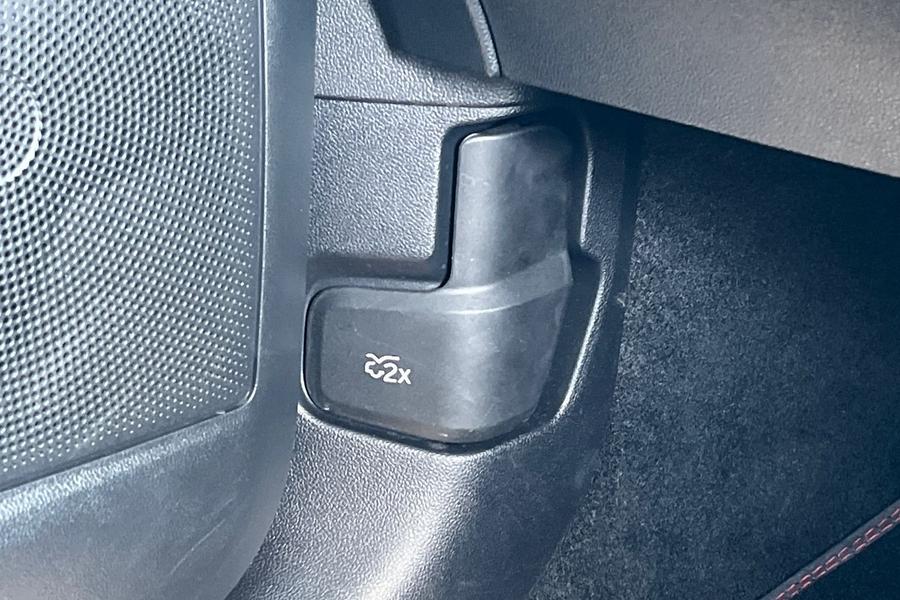 Ford Focus Photo autoimg-bedb87dfdd828458f317593696f4307481dc74a5.jpg