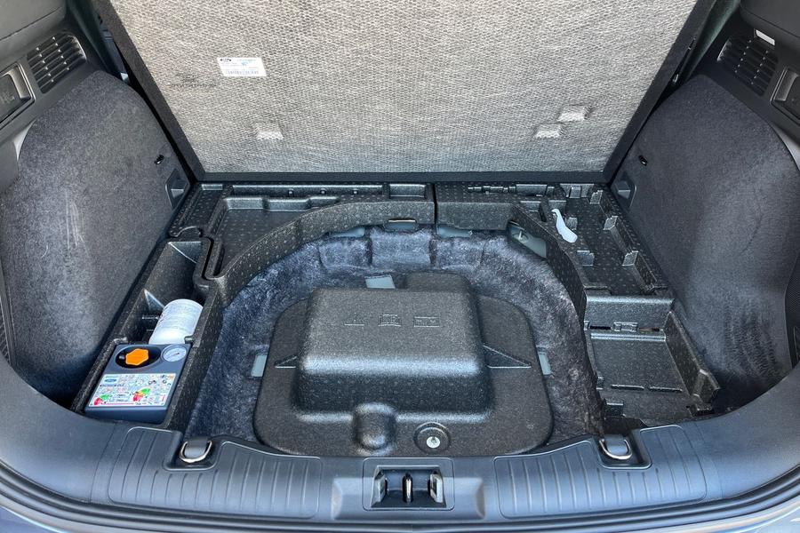 Ford Kuga Photo autoimg-bedc0b184887ddf8a076576574c5469577a37ecf.jpg