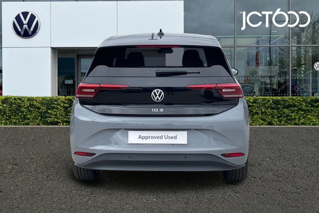 VOLKSWAGEN ID.3 Photo 7