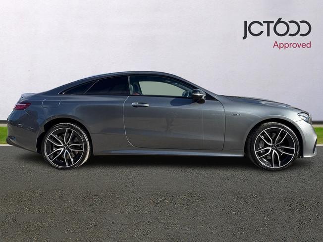 MERCEDES-BENZ E Class Photo 4