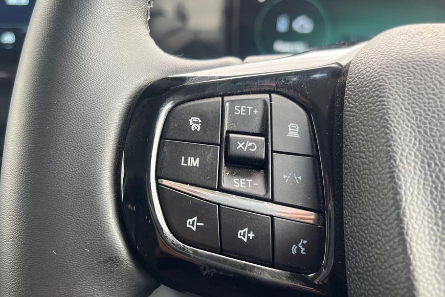 Used Ford TOURNEO CUSTOM WN26TWG 40