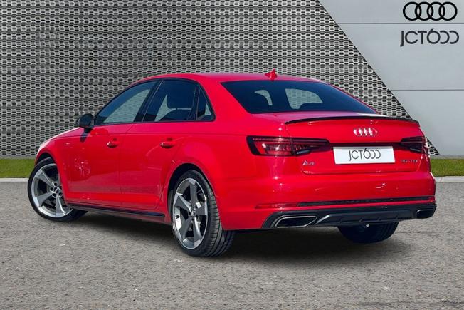 AUDI A4 Photo 3