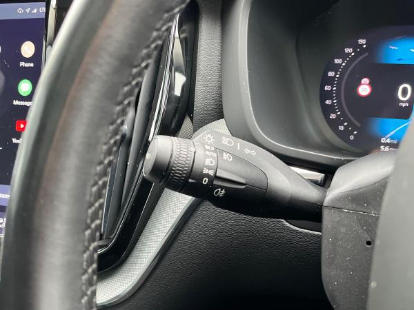 Volvo XC60 Photo autoimg-beeec4d37aeadc6430d71ac0e6baa4482aa4424b.jpg