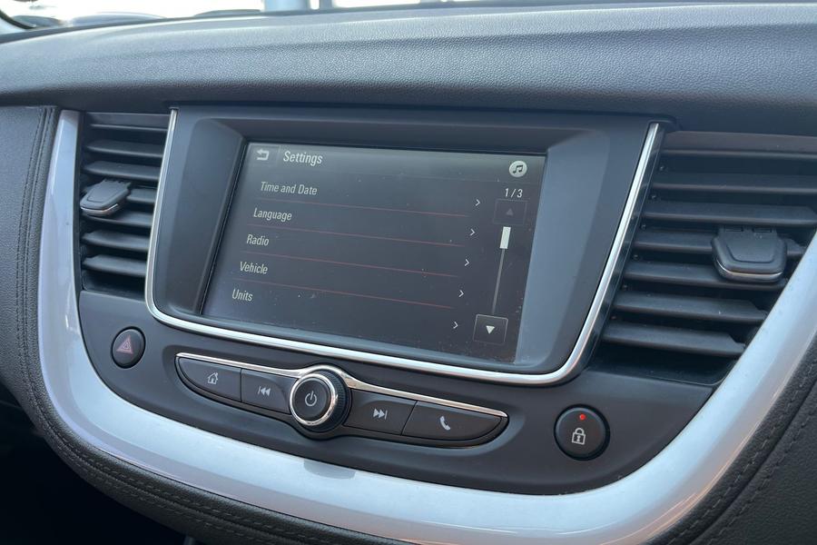 Vauxhall GRANDLAND X Photo autoimg-beeef1df902ff7c5bdf283927f14dd9ca2a8e46d.jpg