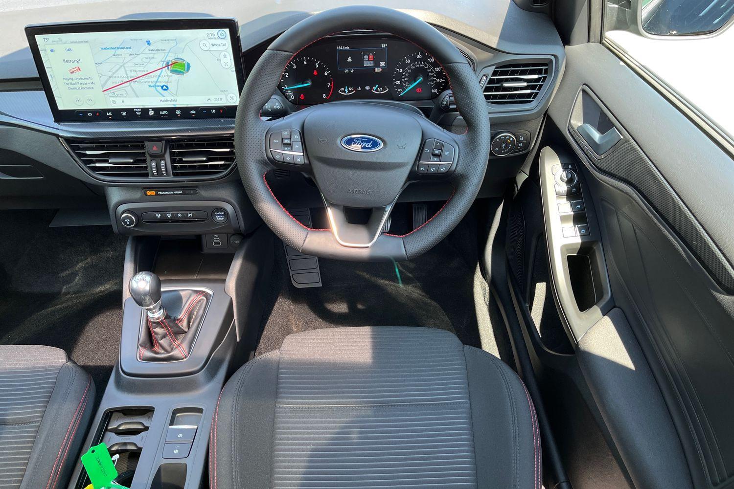 Ford FOCUS Photo 10