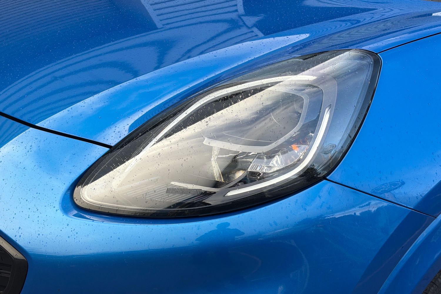 Ford PUMA Photo 22