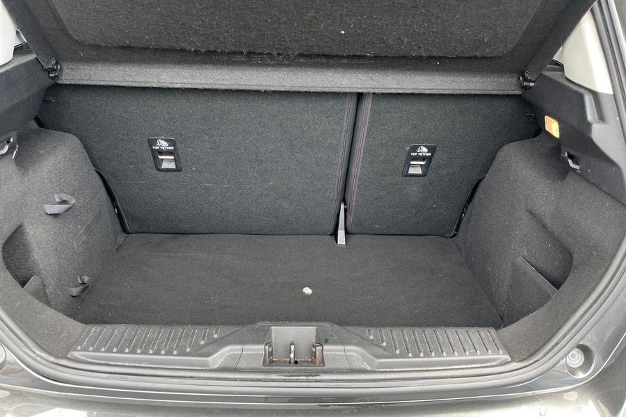 Ford FIESTA Photo autoimg-bef86e156816266ea4028fdfabba1eaf5409d59f.jpg