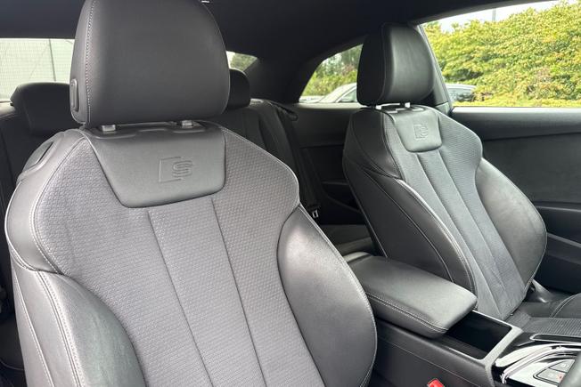 Audi A5 Photo 32