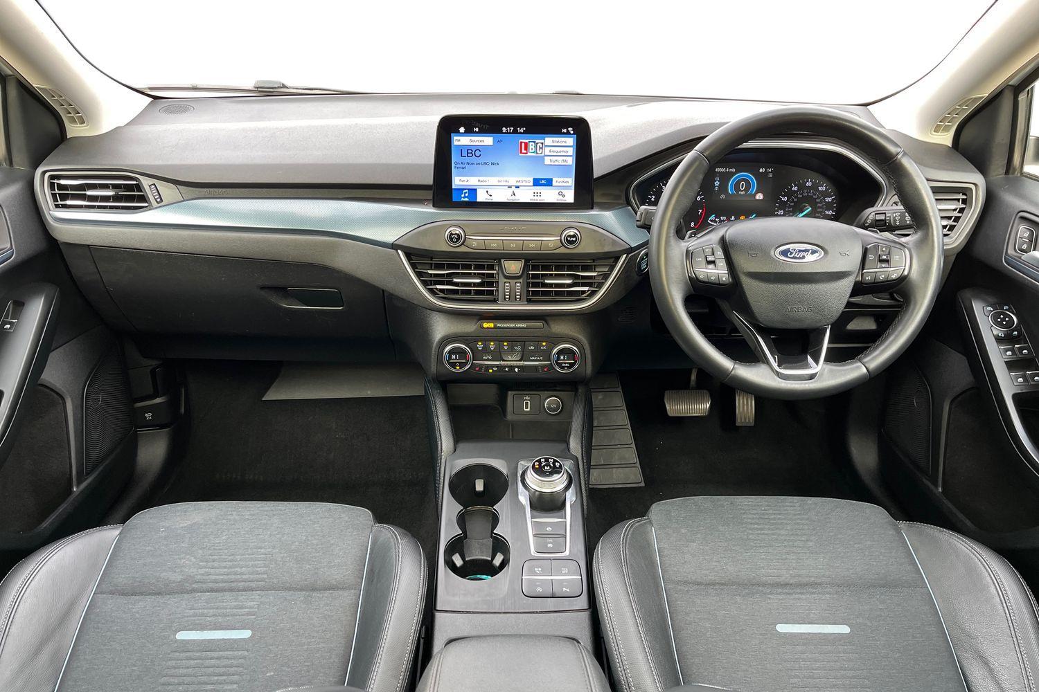 Ford Focus Photo 9