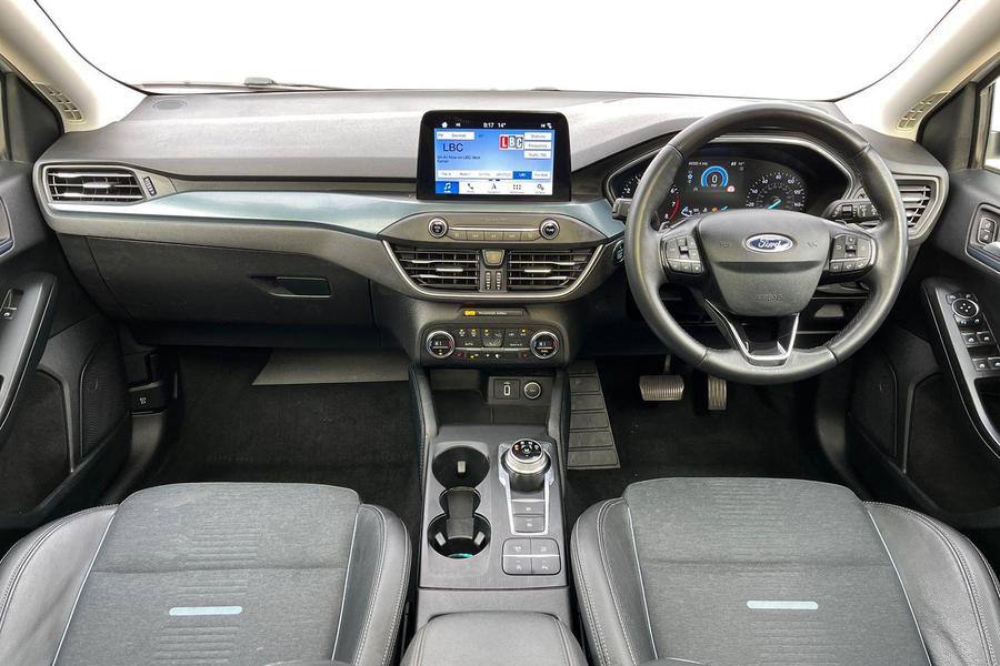 Ford Focus Photo autoimg-befb5624c2c96012c085c026aa546b02198d27bd.jpg