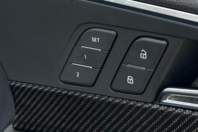 AUDI Rs4 Avant Photo 36