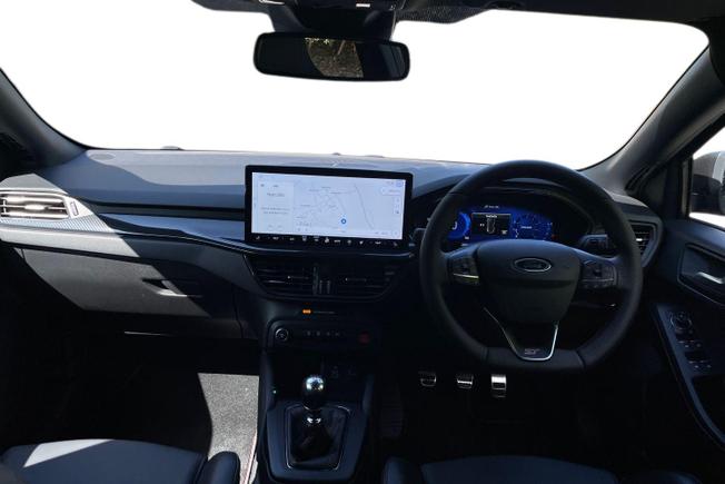 FORD Focus Photo 10