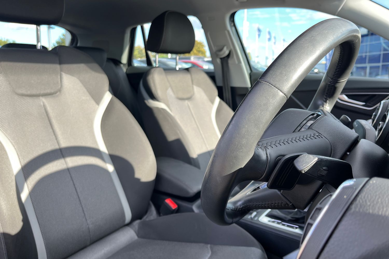Audi Q2 Photo 16