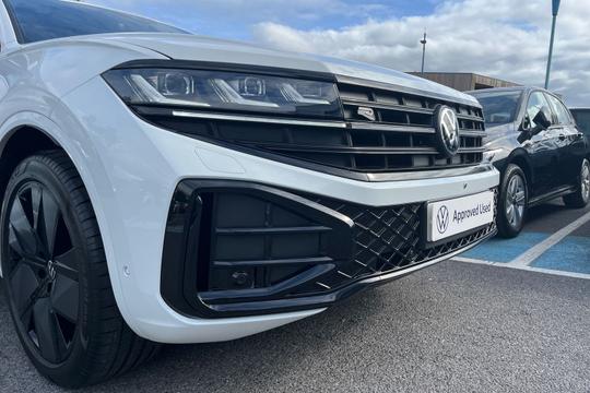 Volkswagen Touareg Photo autoimg-befe1ab0536211424c4690cf8ac7f697c33a8ca4.jpg