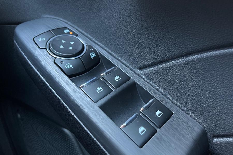 Ford KUGA Photo autoimg-bf00417e6fdad948466503599266bceb4116ef90.jpg