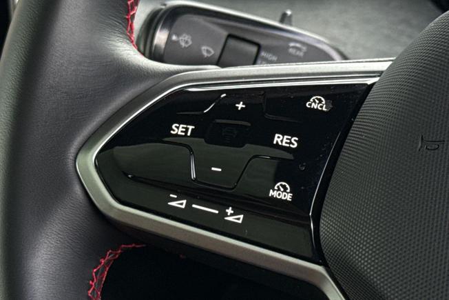 VOLKSWAGEN Id. Buzz Photo 16