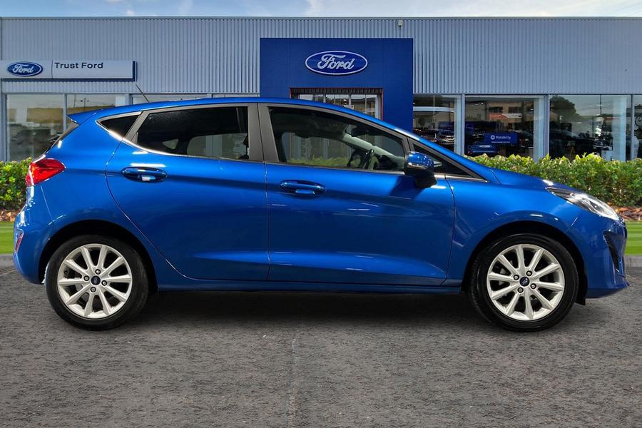 Ford FIESTA Photo autoimg-bf0a91730521df500b76eb810fcc8cb9f4426dae.jpg