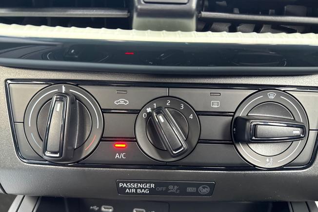SEAT Arona Photo 22
