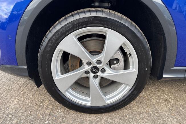 AUDI Q5 Photo 56