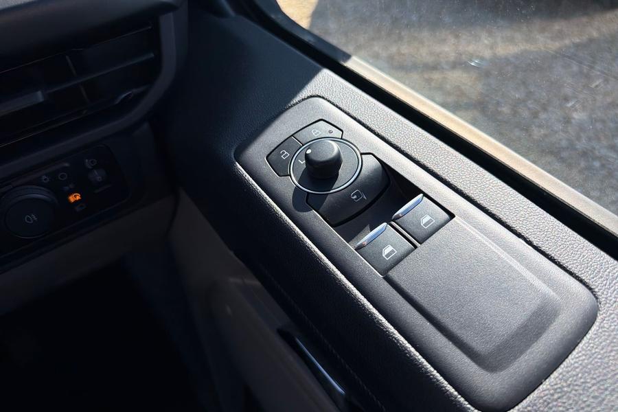 Ford TRANSIT CUSTOM Photo autoimg-bf16c0d951cc20ff0e10b4613c321a9e46721828.jpg