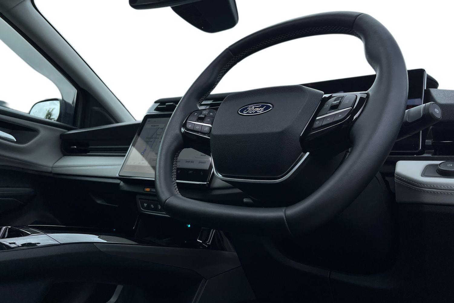 Ford Puma Gen-E Photo 8