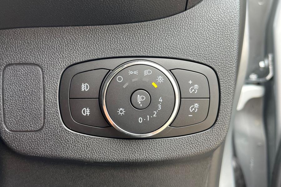 Ford Puma Photo autoimg-bf1de24ba8f99f7feaab99c5ff27132cab9ac02f.jpg