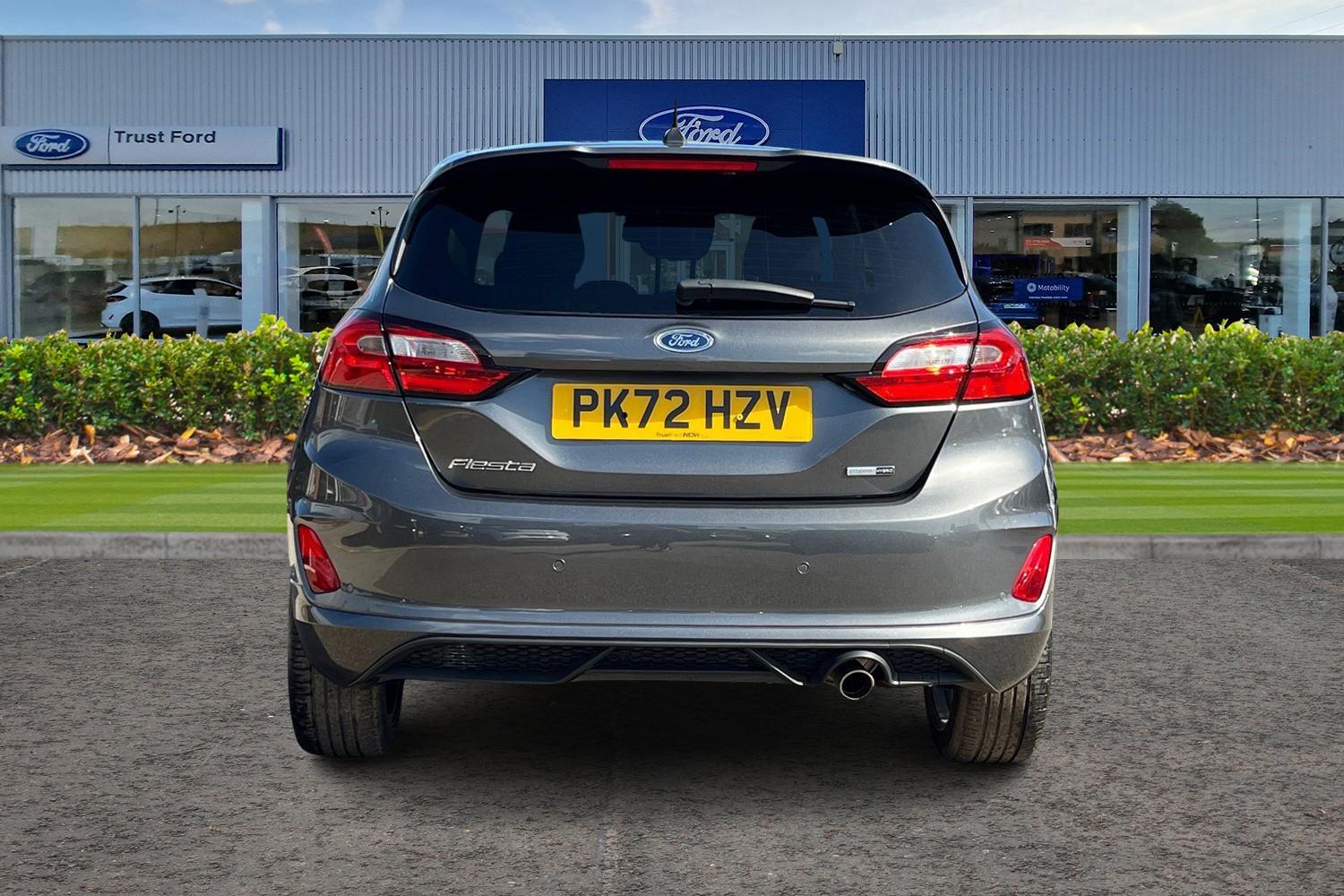 Ford FIESTA Photo 6