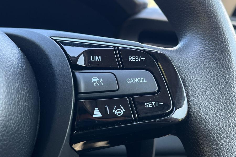 Honda HR-V Photo autoimg-bf209f12536aee0cef44c4b8916256745a2529d9.jpg