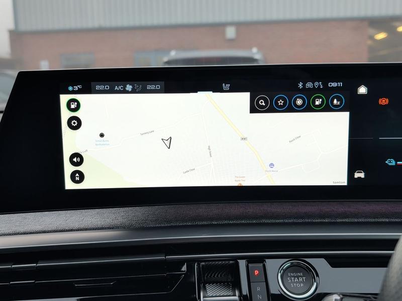 Used Peugeot E-3008 NV24VOB 20