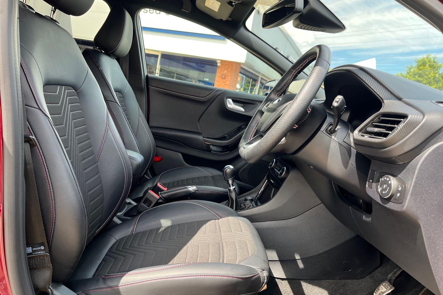 Ford Puma Photo 16