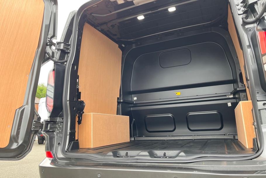 Used Ford TRANSIT CUSTOM YM75CCO 5