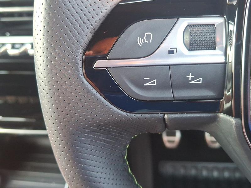 Used Peugeot 208 LO24UDW 22