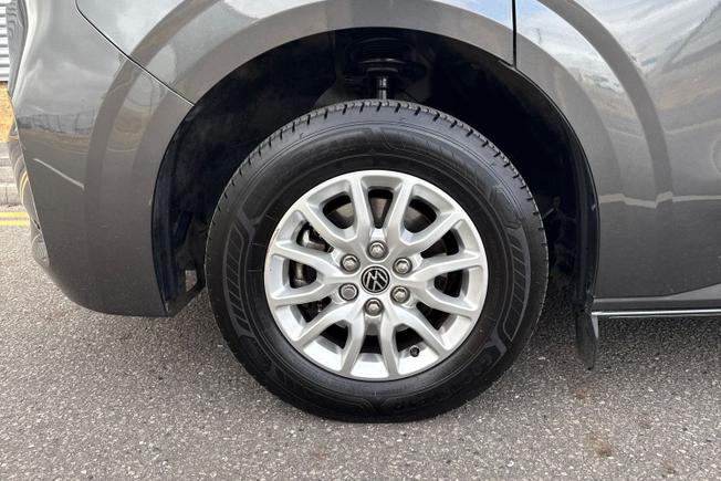 VOLKSWAGEN TRANSPORTER Photo 30