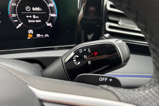 VOLKSWAGEN Tiguan Photo 34