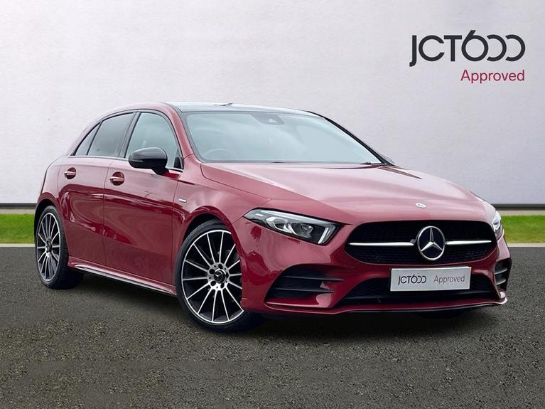 Used 2021 MERCEDES-BENZ A Class 2.0 A200d Exclusive Edition Hatchback 5dr Diesel 8G-DCT Euro 6 (s/s) (150 ps) Red at JCT600