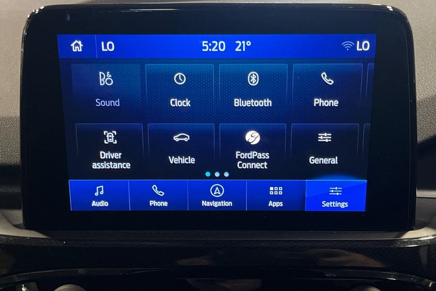 Ford KUGA Photo autoimg-bf367f6ec206ab88848fcdb04c19ab25762a1f52.jpg