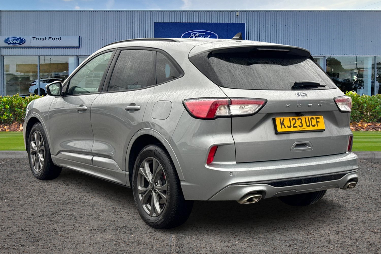 Ford KUGA Photo 1