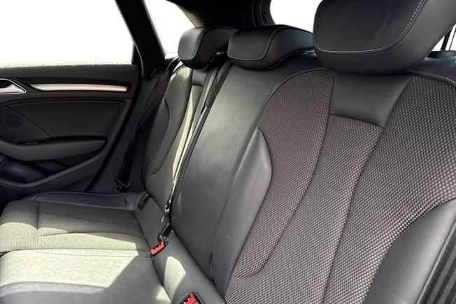Audi A3 Photo 9