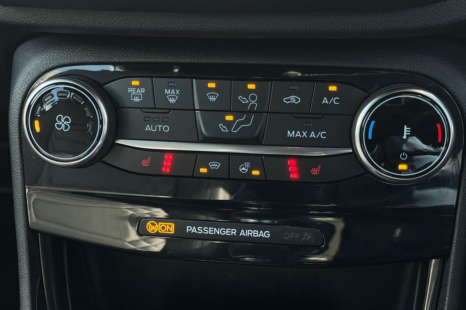 Ford Puma Photo 31
