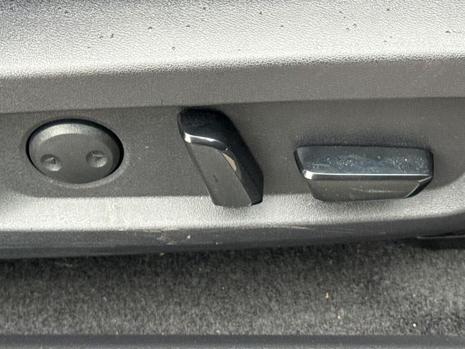 NISSAN Qashqai Photo 24