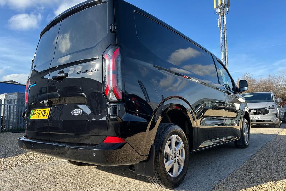 Used FORD E-TRANSIT CUSTOM WR75NBJ 39