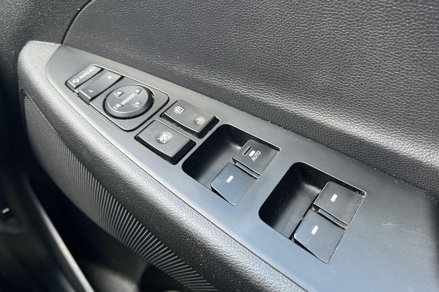 Hyundai TUCSON Photo 15