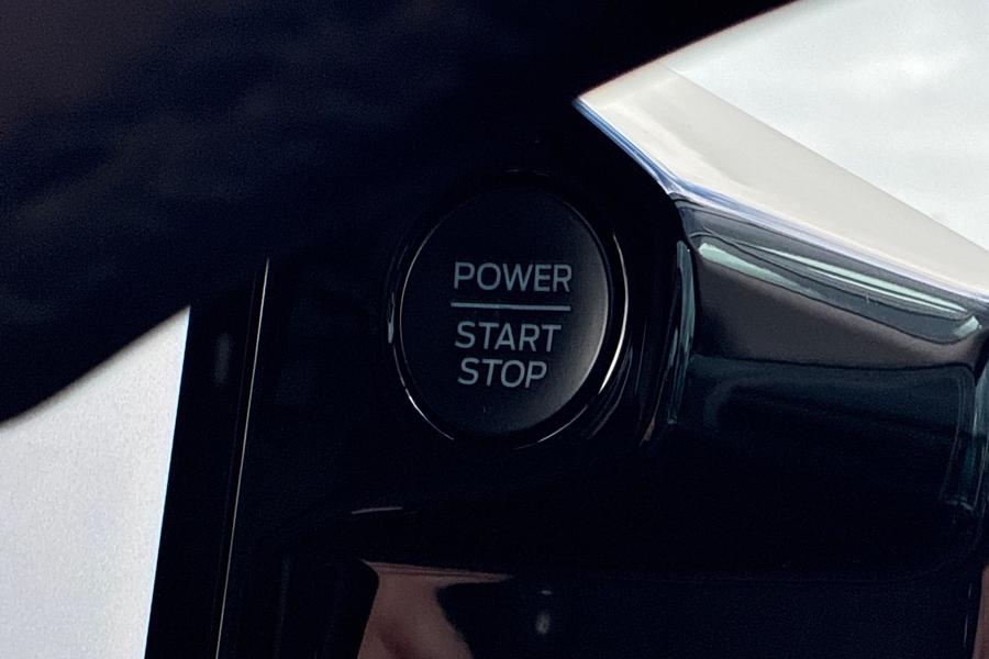 Ford TRANSIT CUSTOM Photo autoimg-bf5121e417e2aa5fa5529fd6d64491d9e001e792.jpg