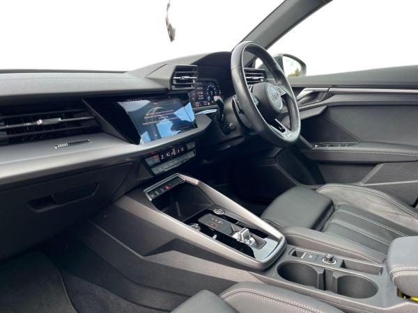 Audi A3 Photo autoimg-bf51c149e1597bf00557d9a3c5a94c8ab6159623.jpg