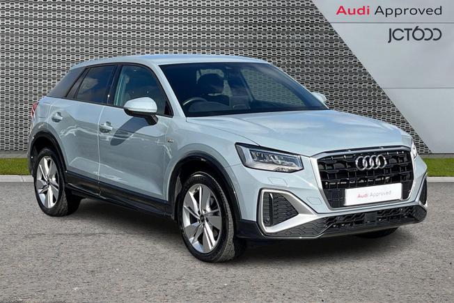 Audi Q2 Photo 1